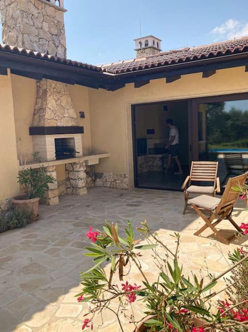 Private Villa At Blacksearama Golf & Villas Resort Balchik Exterior photo